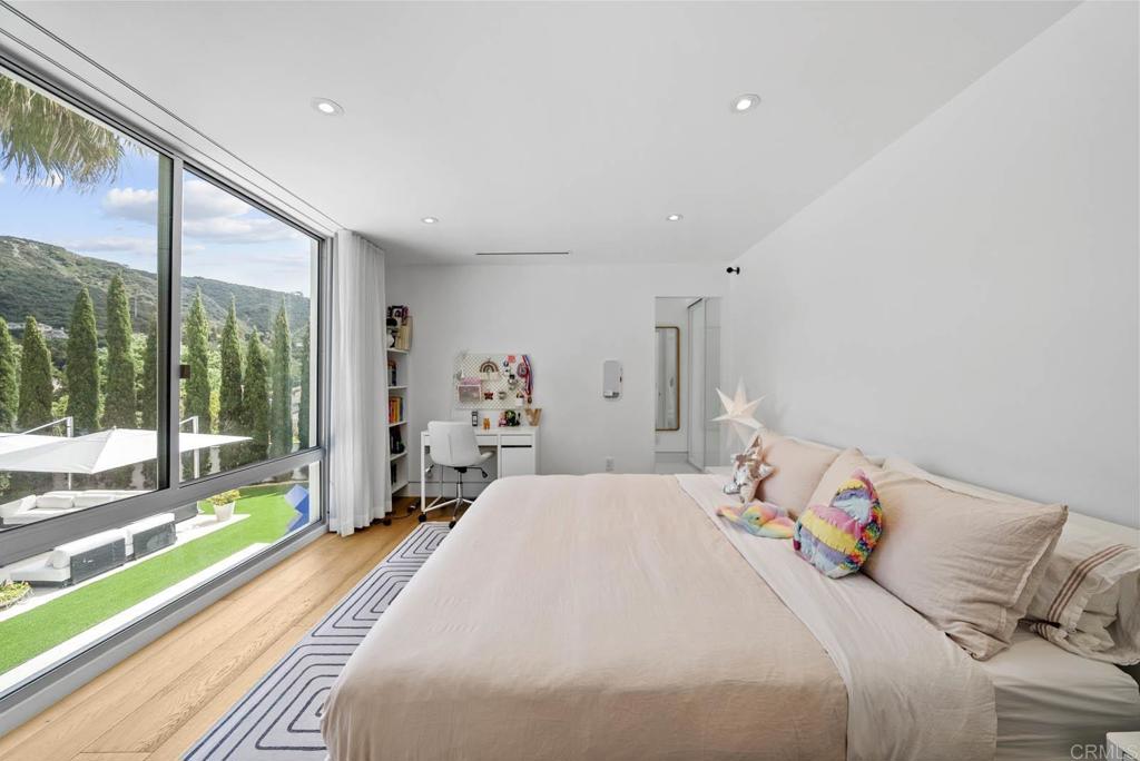 7713 Esterel Dr Property Photo 29