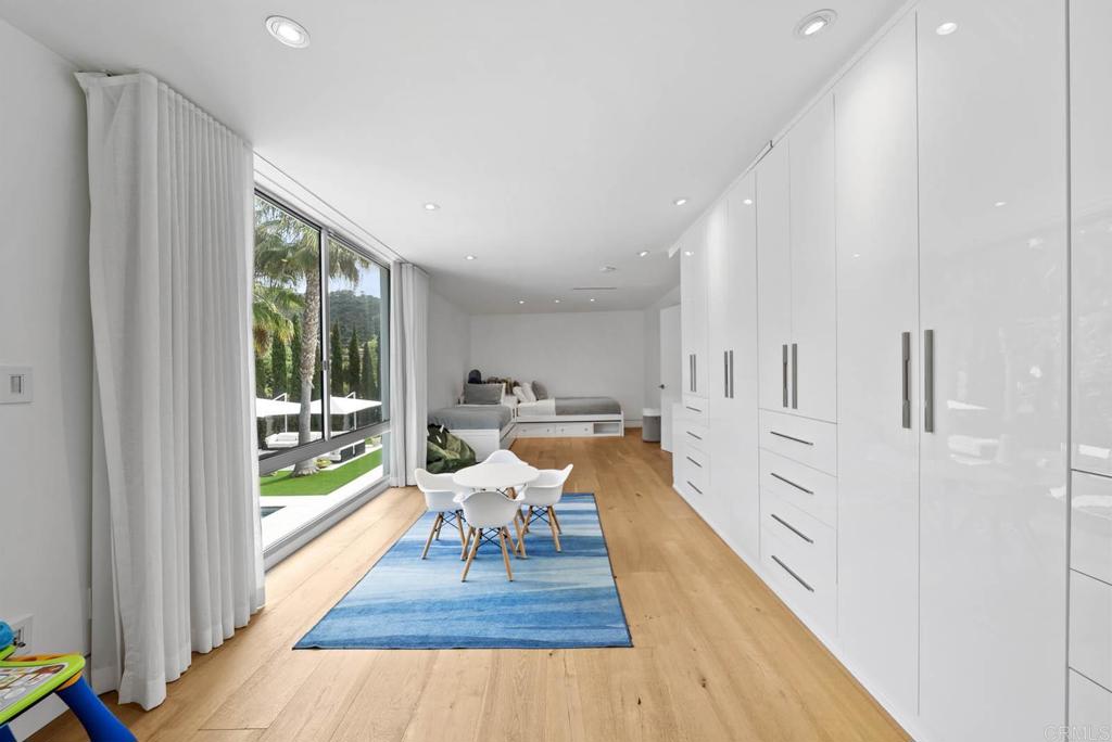 7713 Esterel Dr Property Photo 31