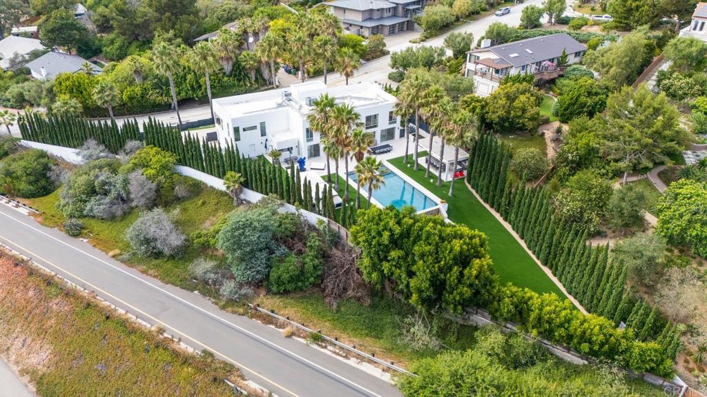 7713 Esterel Dr Property Photo 40