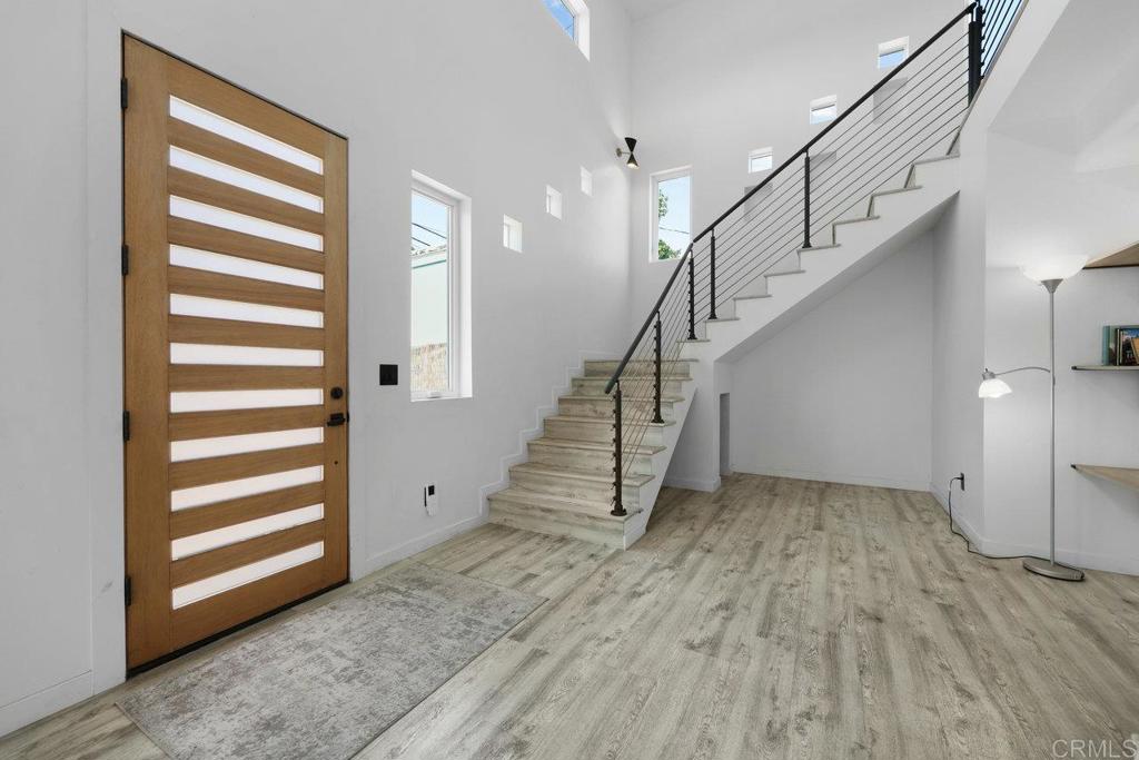 12953 Carriage Rd Property Photo 2