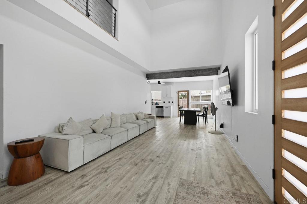 12953 Carriage Rd Property Photo 3