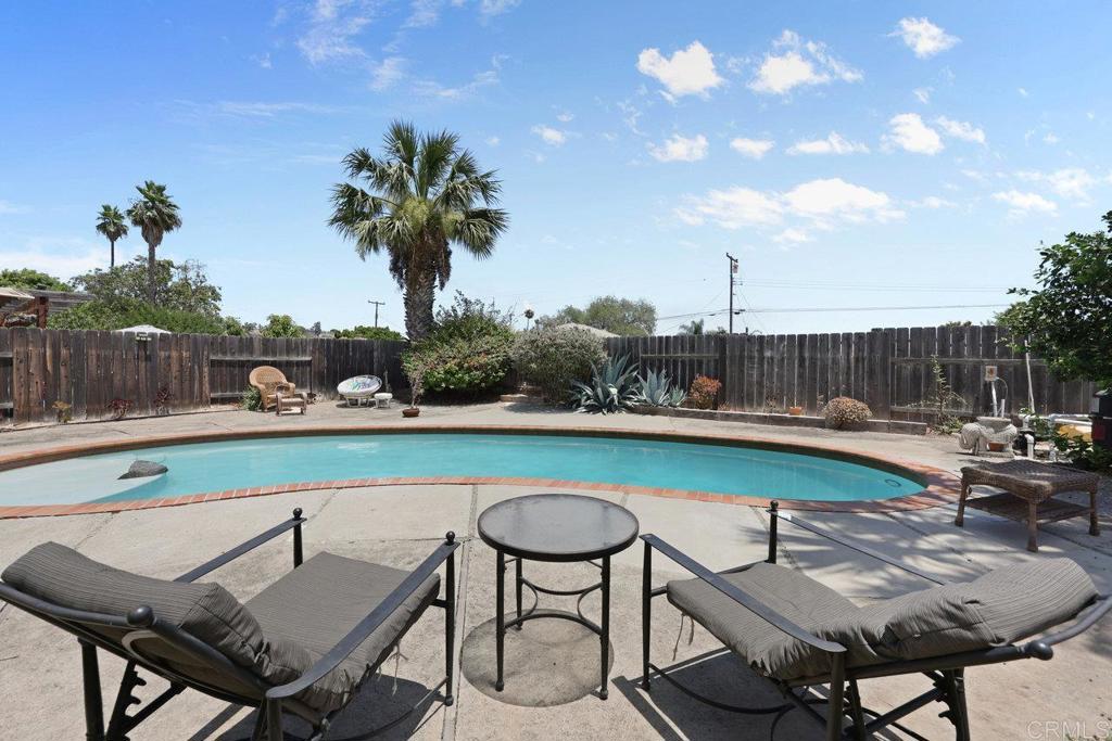 12953 Carriage Rd Property Photo 35