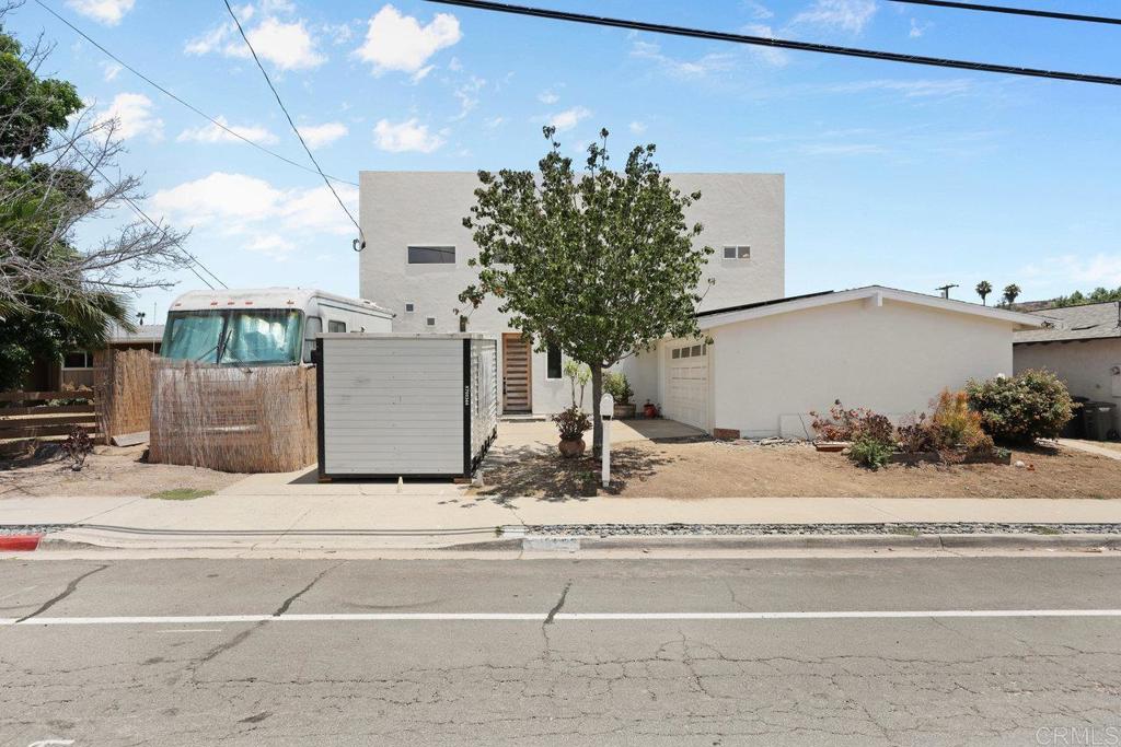 12953 Carriage Rd Property Photo 42