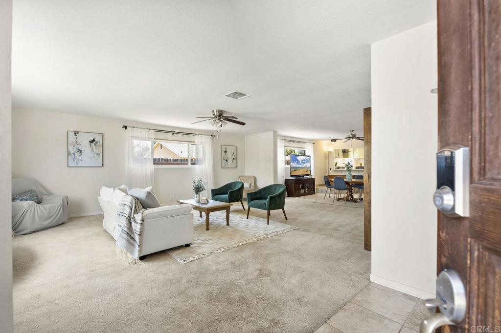 809 Buchanan Street Property Photo 4