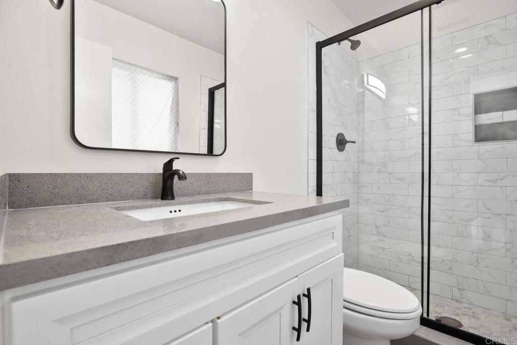 809 Buchanan Street Property Photo 21