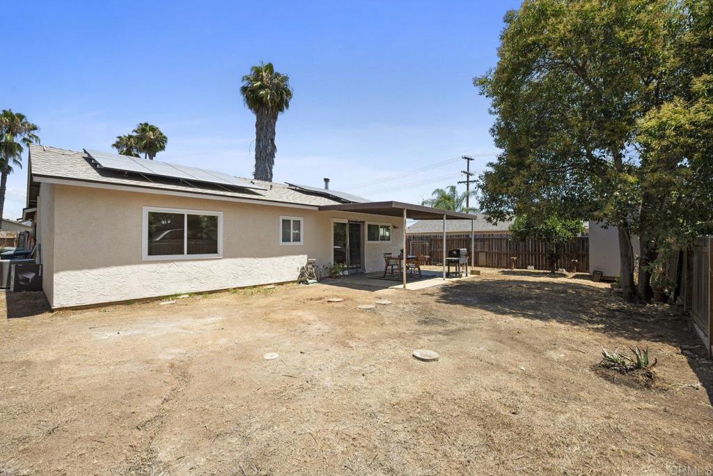 809 Buchanan Street Property Photo 24