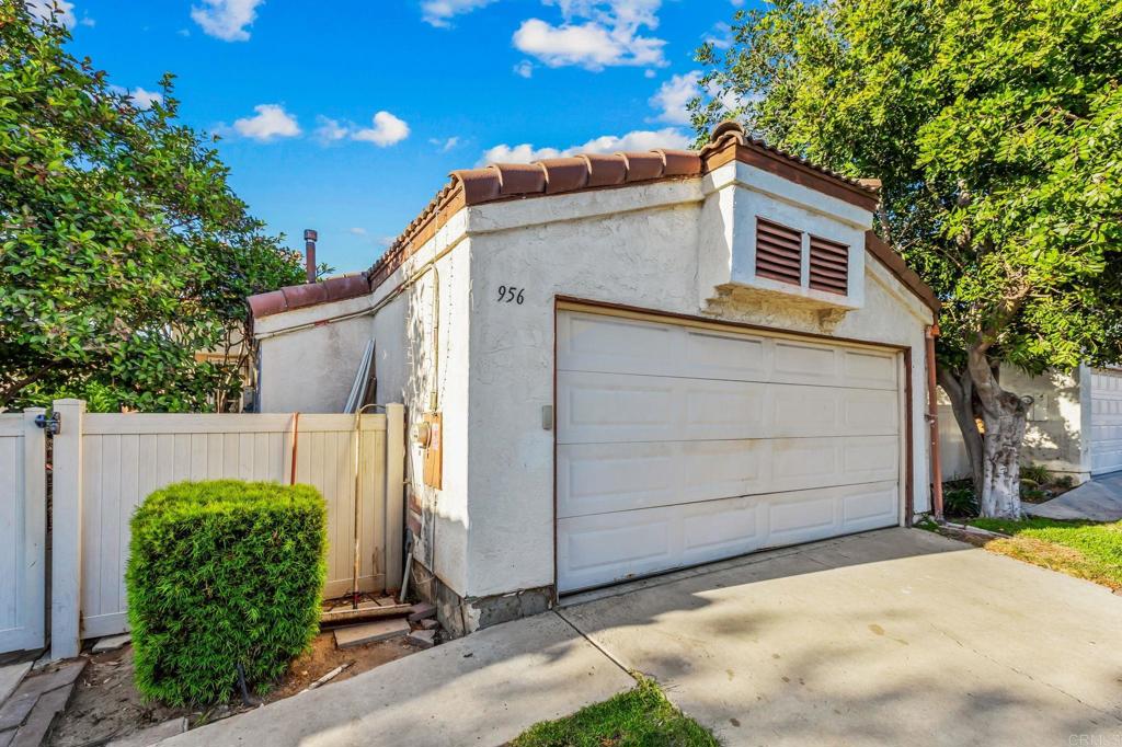 956 S 45Th Street Property Photo 1