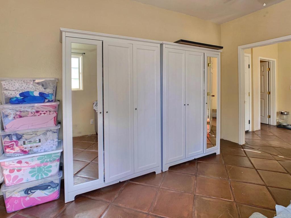 38058 Highway 94 Property Photo 12