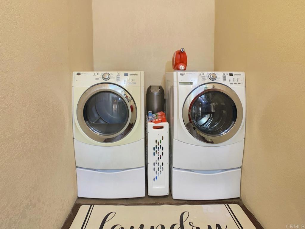 38058 Highway 94 Property Photo 13