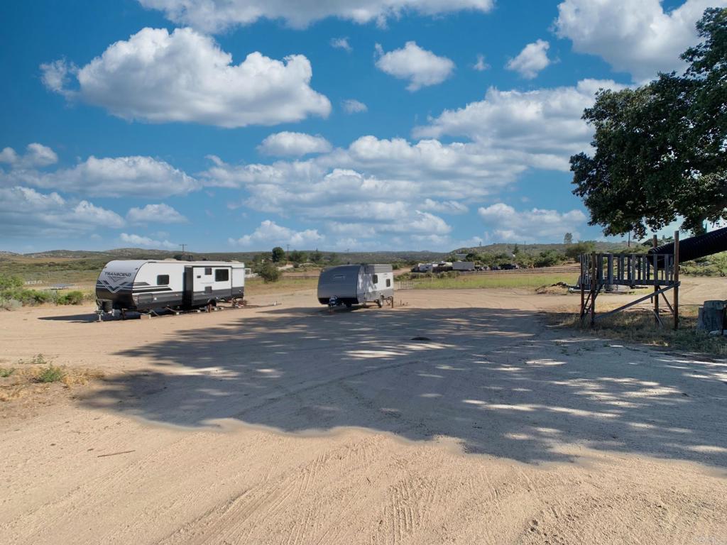 38058 Highway 94 Property Photo 43