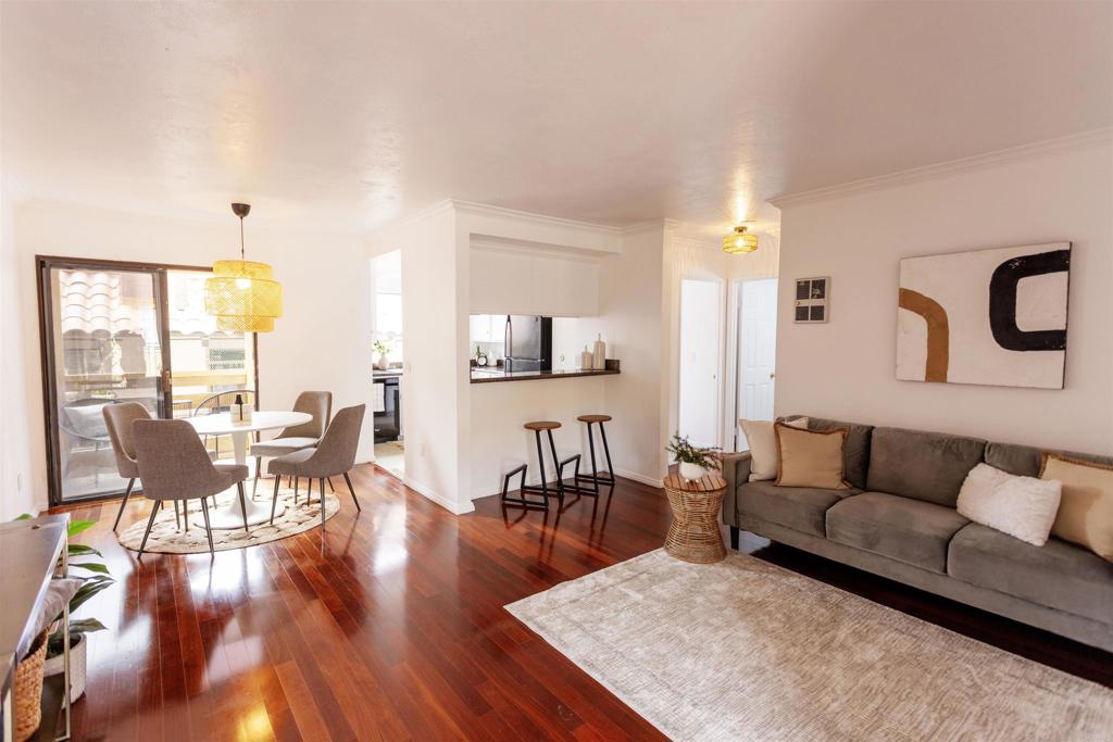 1002 30th Street Property Photo 1