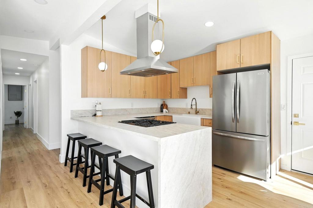 1158 Oasis Ave Property Photo 5