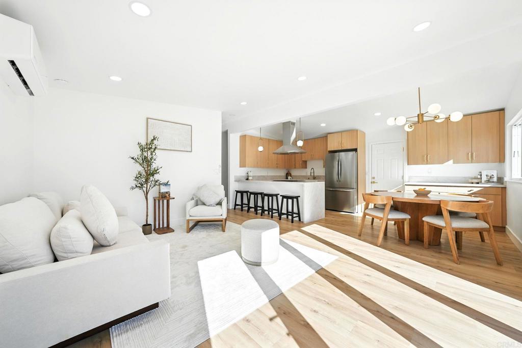 1158 Oasis Ave Property Photo 11