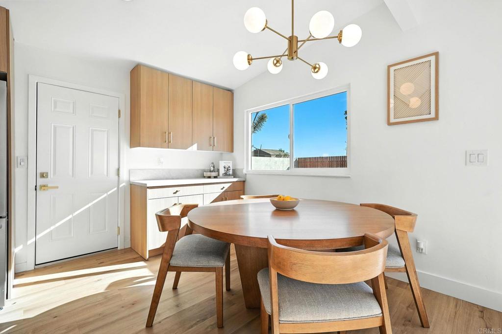 1158 Oasis Ave Property Photo 12