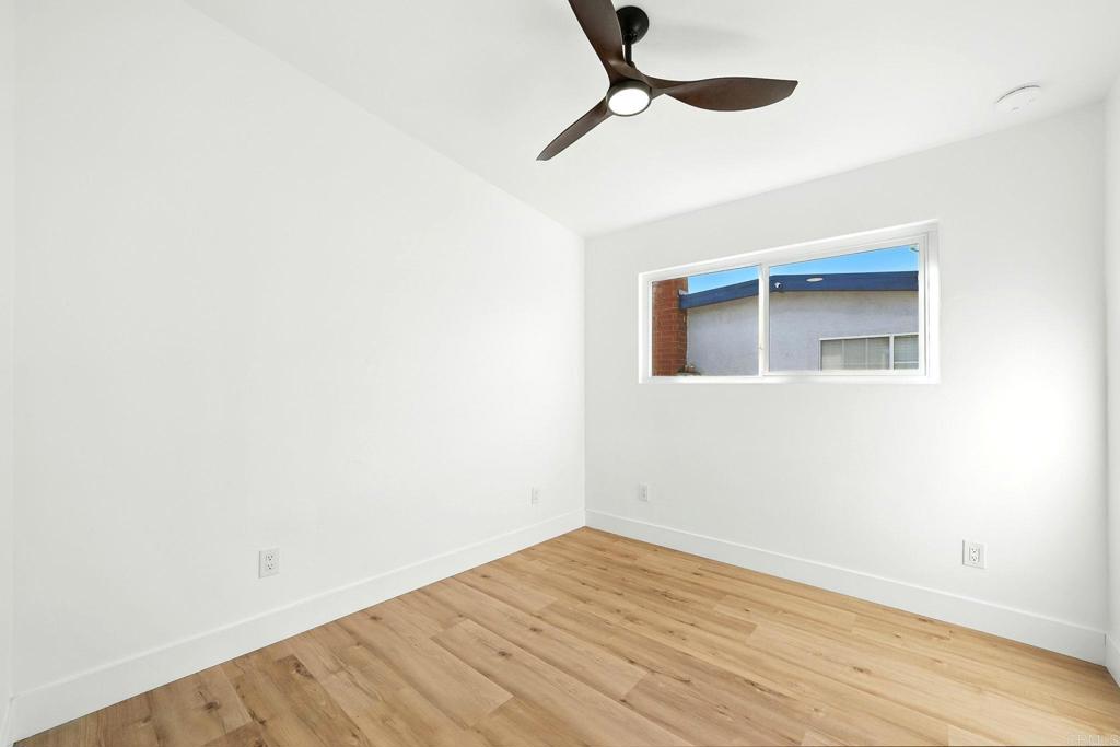 1158 Oasis Ave Property Photo 23