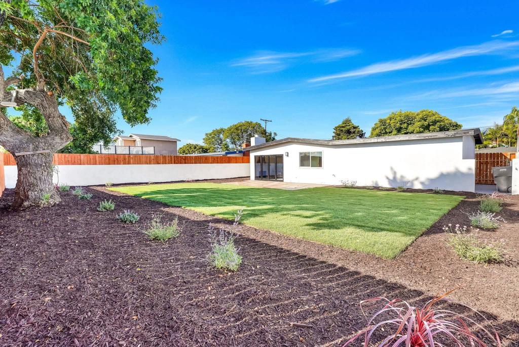 1158 Oasis Ave Property Photo 32