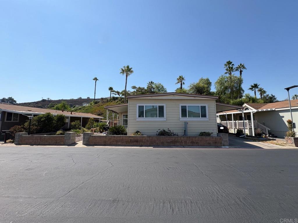 9100 Single Oak Dr. 41 Property Photo