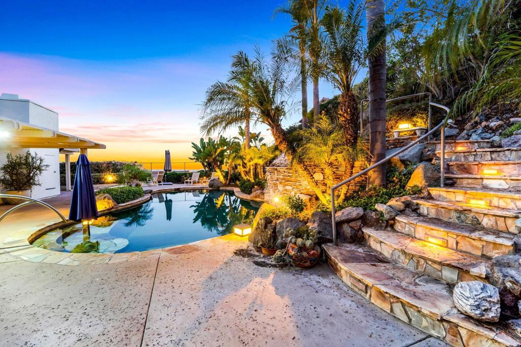 7056 Del Cerro Boulevard Property Photo 2