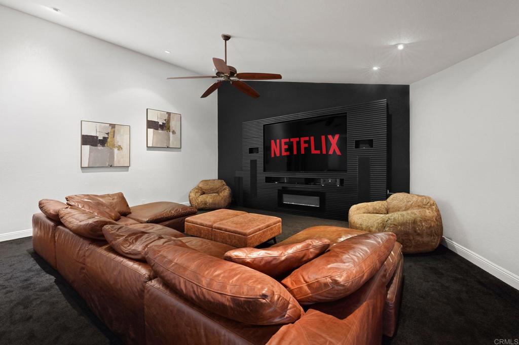 7056 Del Cerro Boulevard Property Photo 17