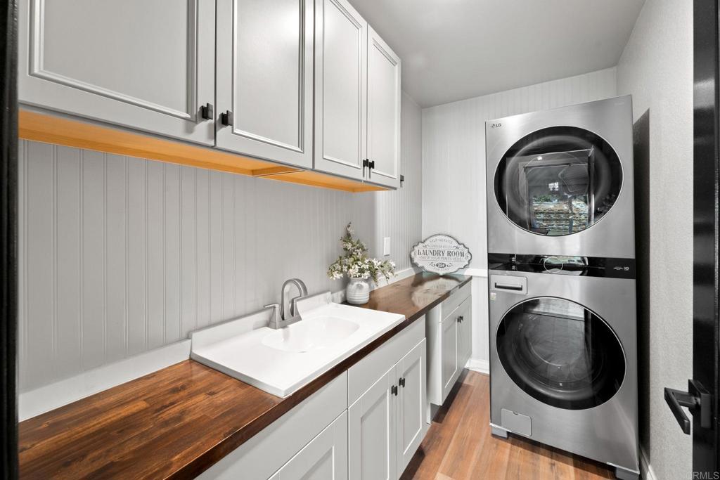 7056 Del Cerro Boulevard Property Photo 30