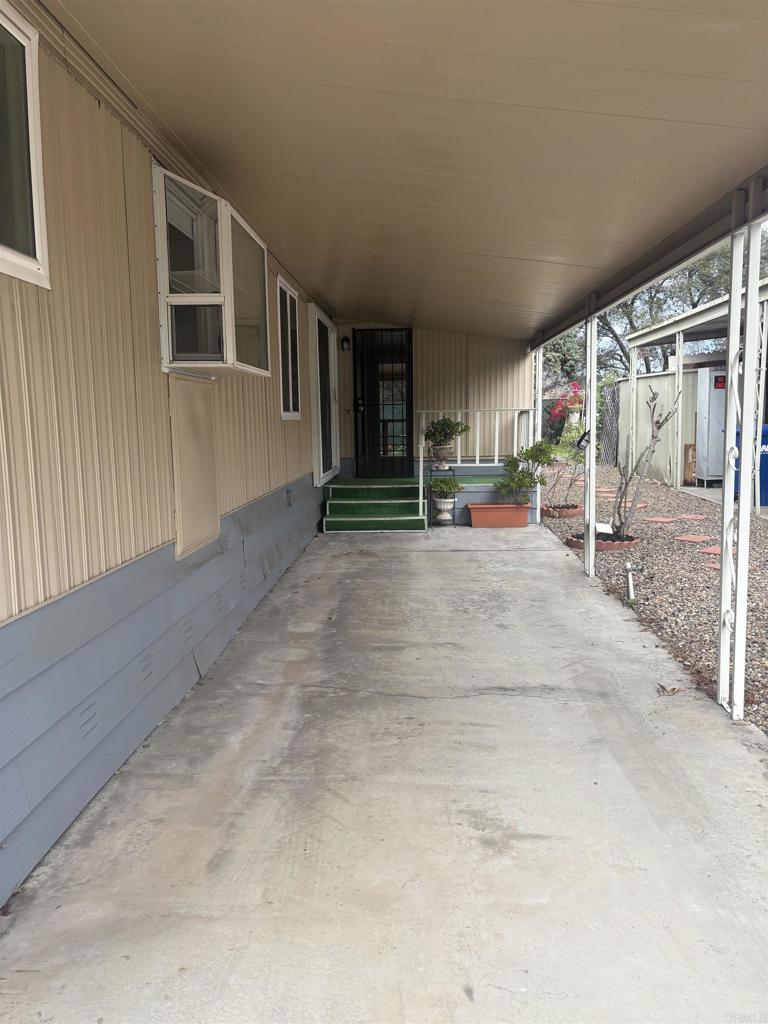 4808 1/2 Old Cliffs Road Property Photo 25