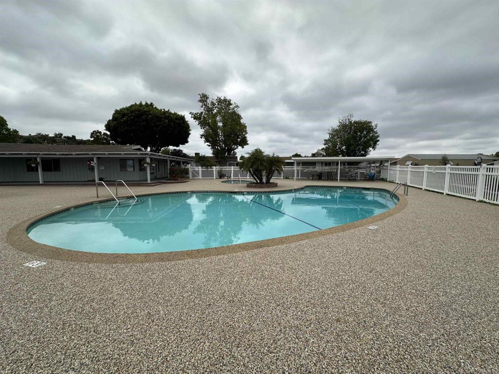 4808 1/2 Old Cliffs Road Property Photo 36