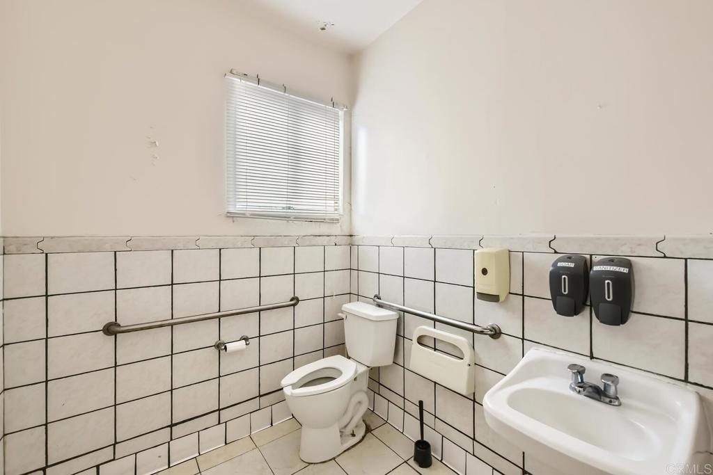 3876 38th Street Property Photo 28