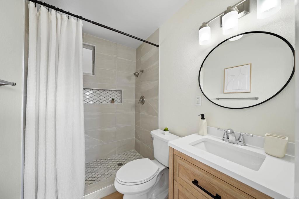 484 Hale Street Property Photo 8