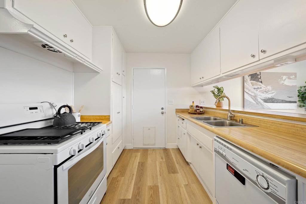 484 Hale Street Property Photo 18