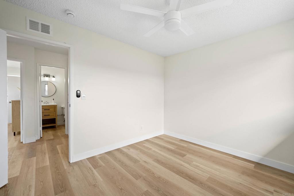 484 Hale Street Property Photo 22