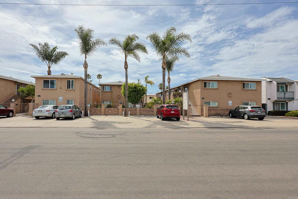 4654 33rd 28 Property Photo 2