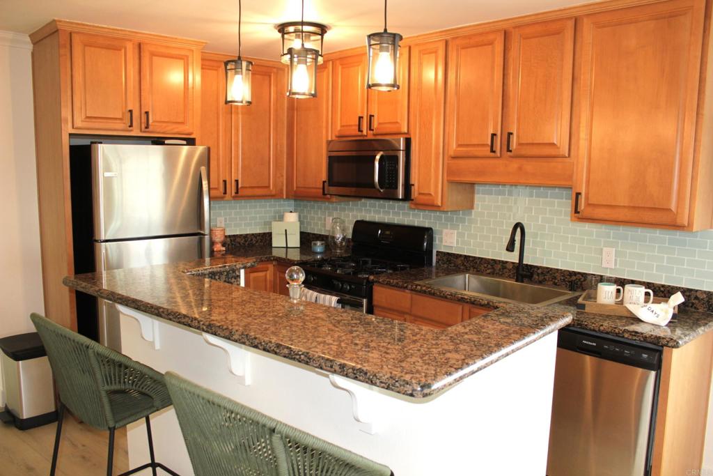 1365 Seacoast Dr E Property Photo 7