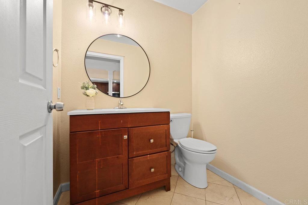 1640 Maple Drive 32 Property Photo 8