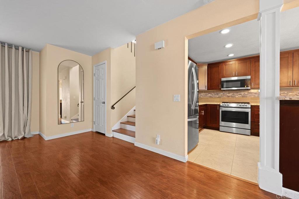 1640 Maple Drive 32 Property Photo 9