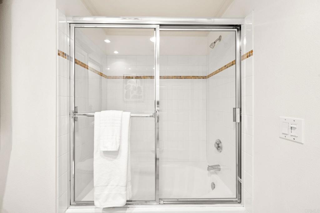 2400 5th Avenue 133 Property Photo 15