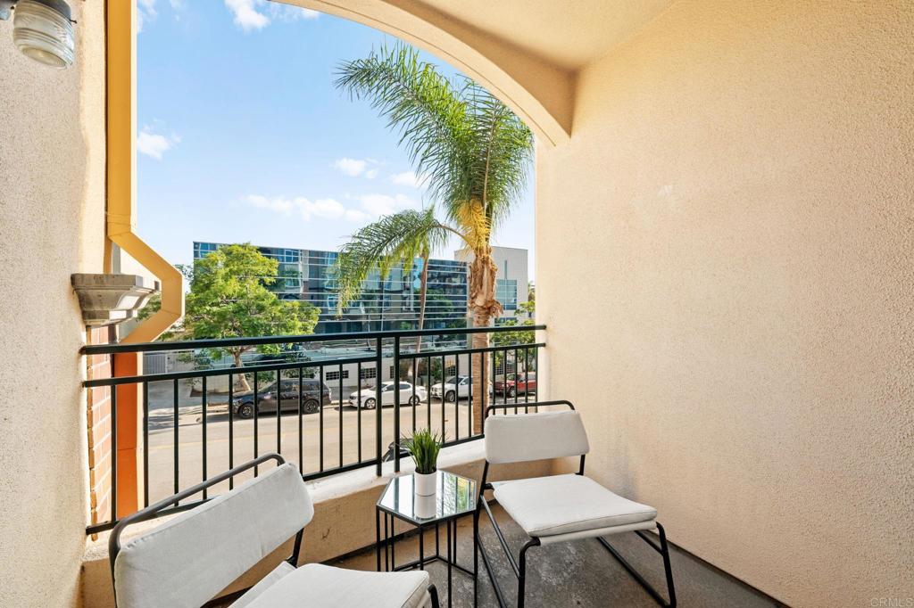 2400 5th Avenue 133 Property Photo 18