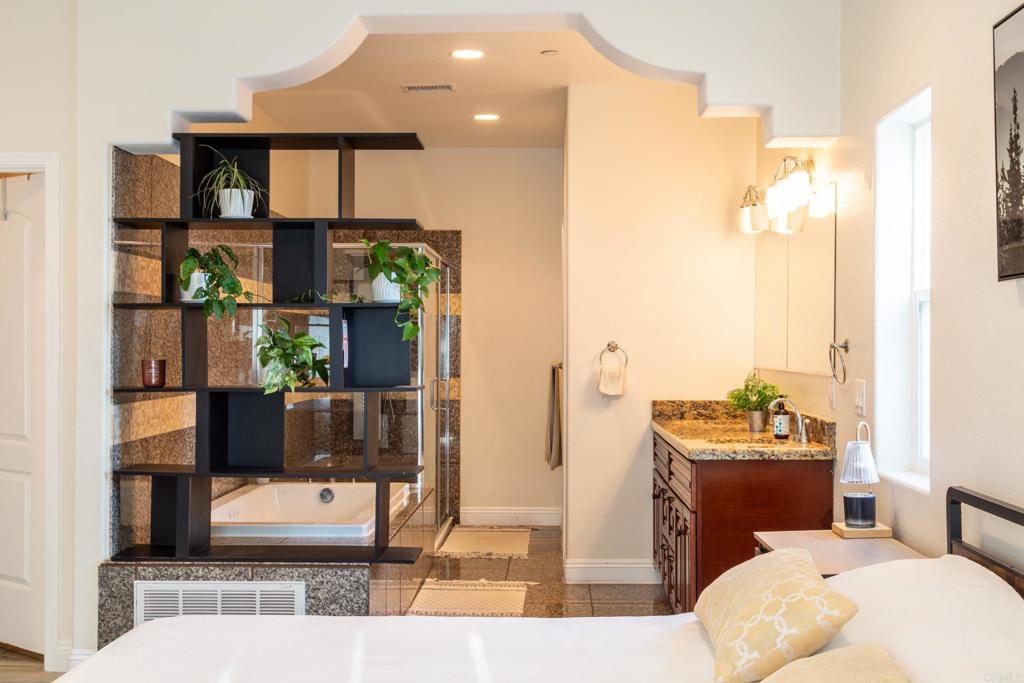 1657 Coronado Avenue Property Photo 14