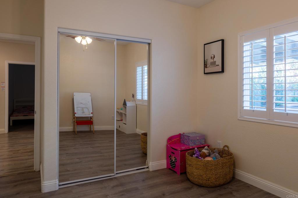 1657 Coronado Avenue Property Photo 21