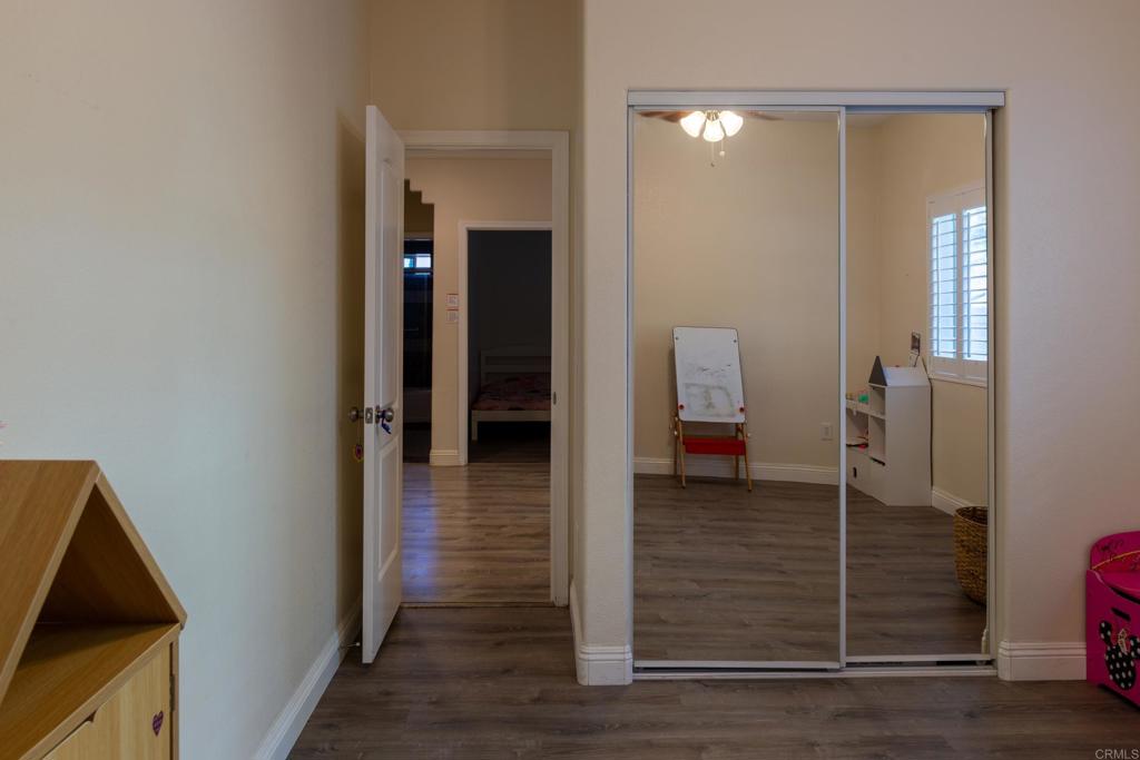 1657 Coronado Avenue Property Photo 23