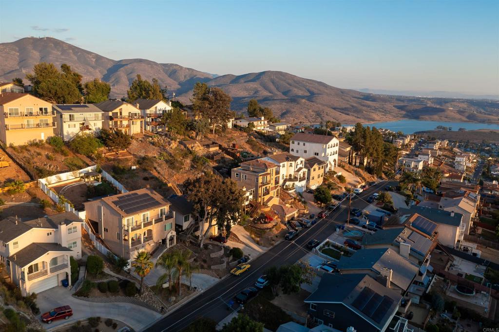 1657 Coronado Avenue Property Photo 40