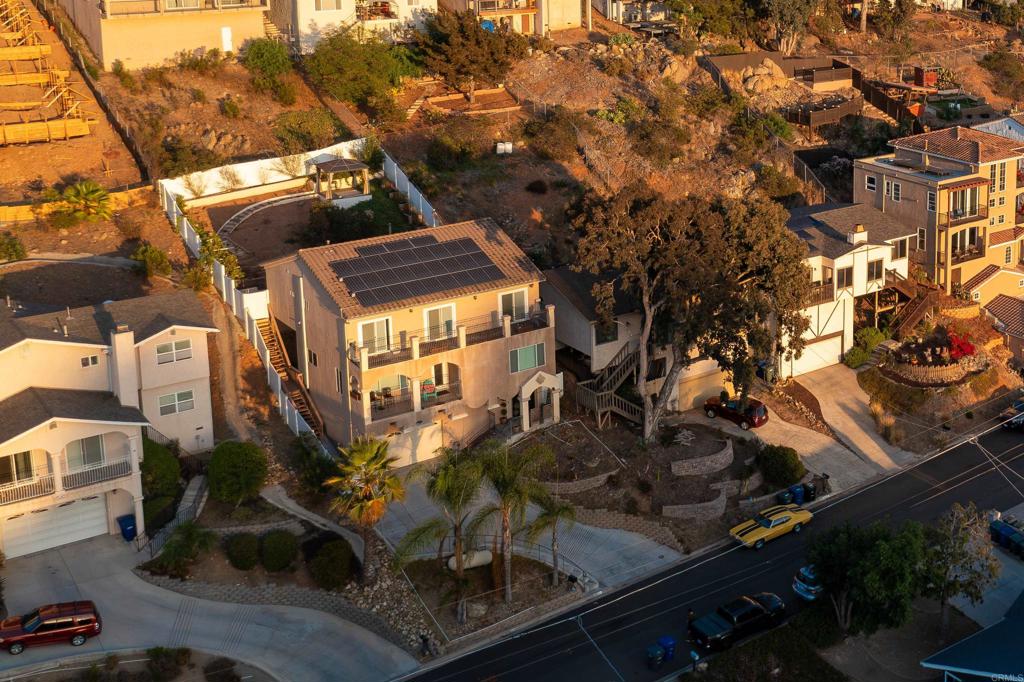 1657 Coronado Avenue Property Photo 42