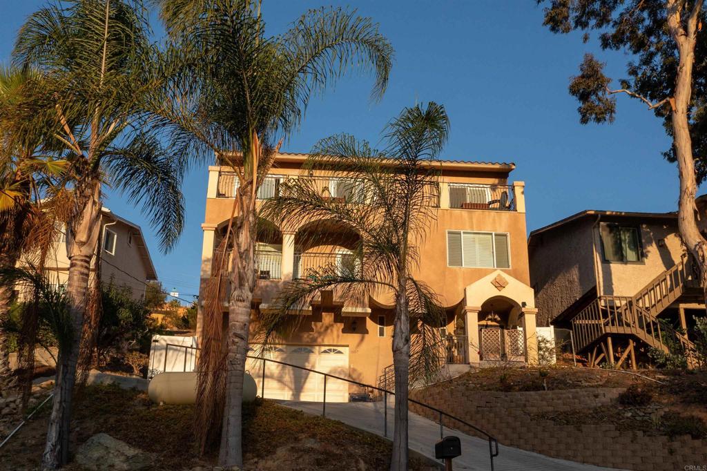 1657 Coronado Avenue Property Photo 43