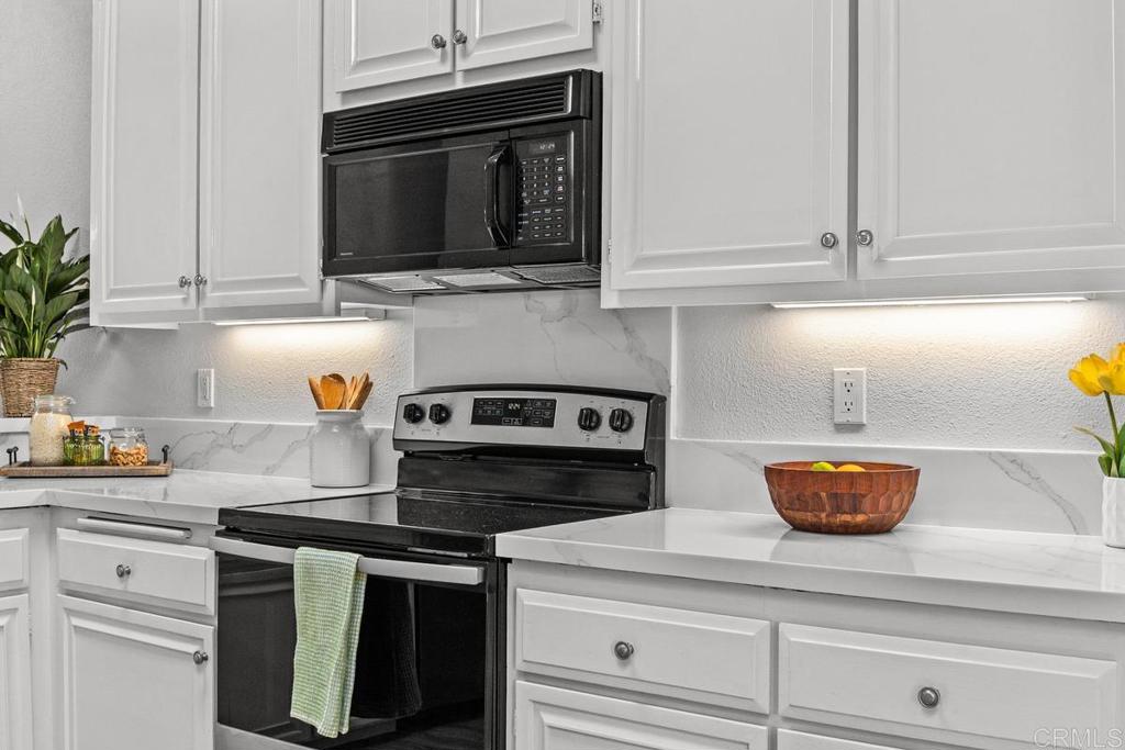 17842 Avenida Cordillera #30 Property Photo 9