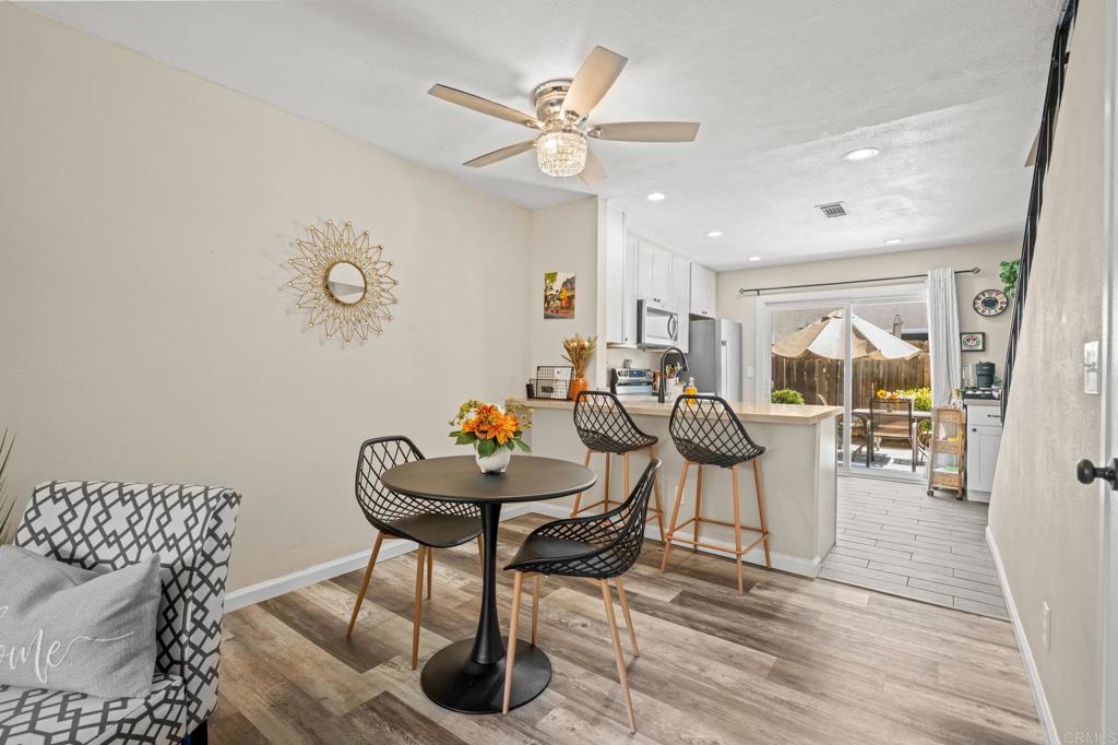 10323 Restful Ct Property Photo 6