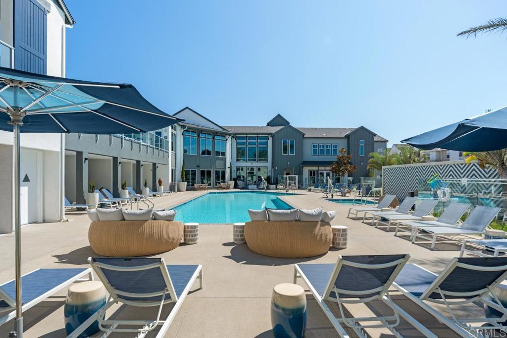 2075 Paseo Belluno 1 Property Photo 18