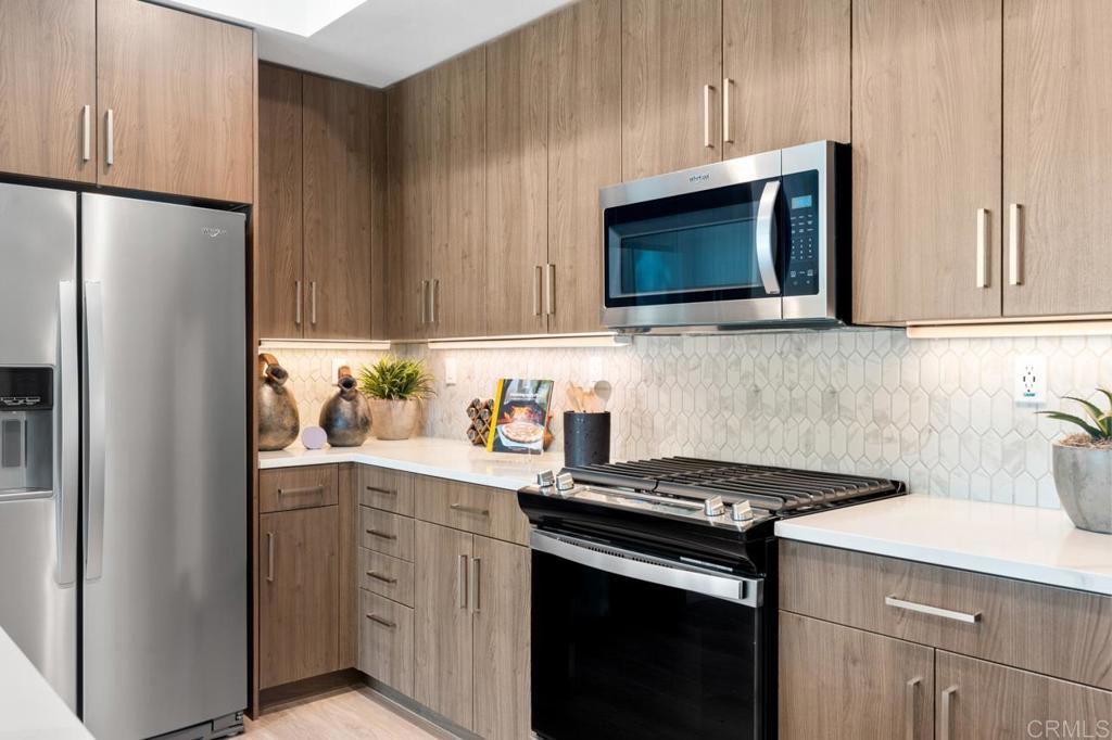 2075 Paseo Belluno 1 Property Photo 42