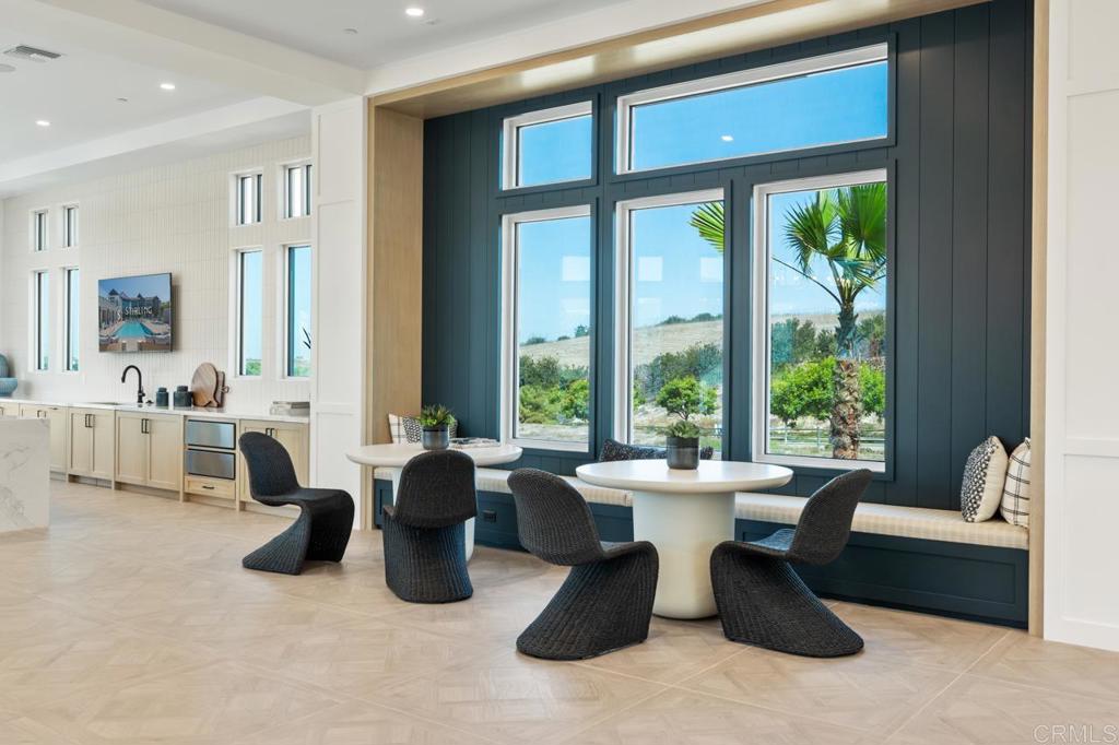 2030 Calle Trebon 2 Property Photo 6