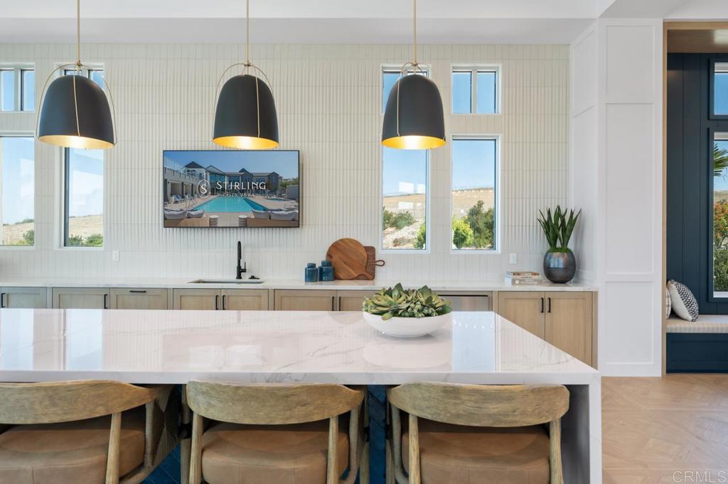 2030 Calle Trebon 2 Property Photo 8