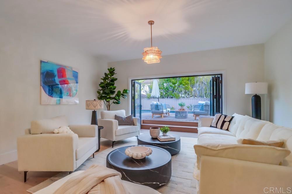 2850 Palmetto Point Ct Property Photo 10