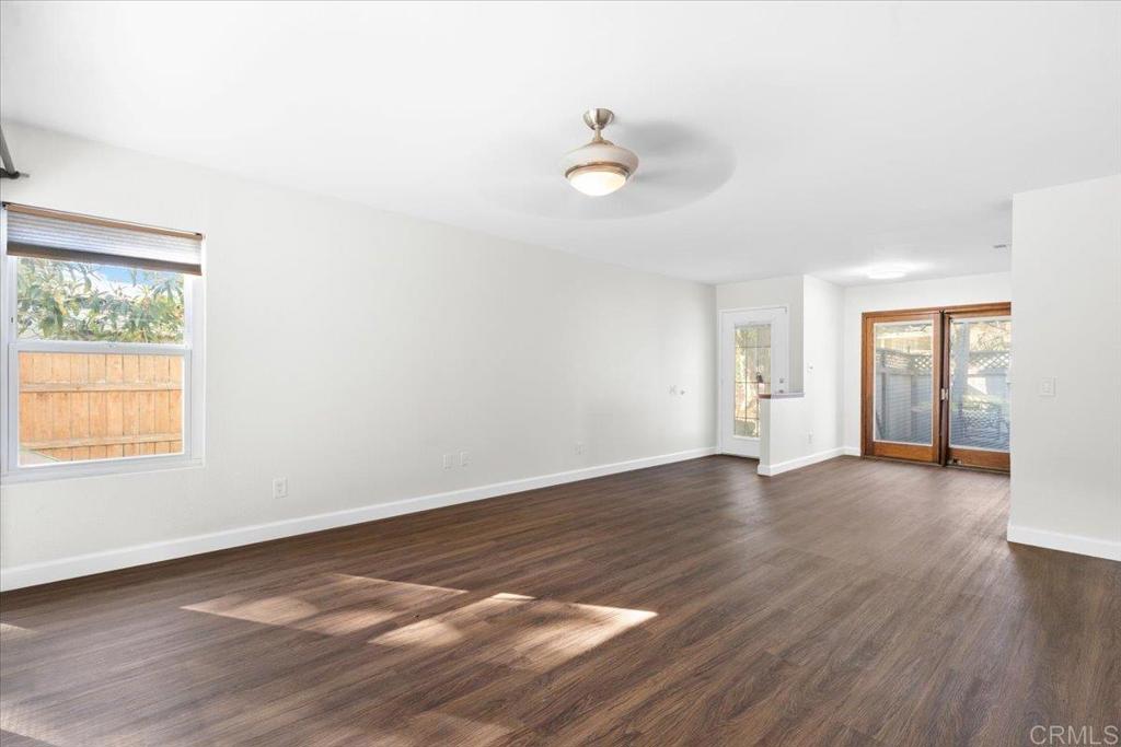2125 Berryland Court Property Photo 6